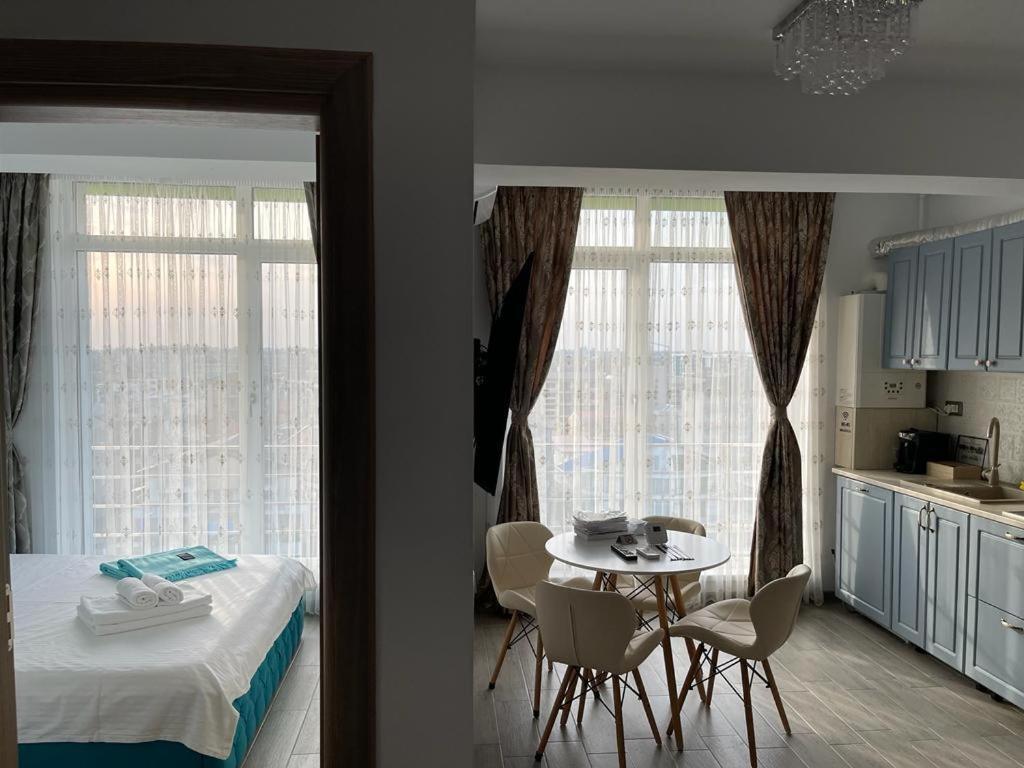 Michael By The Sea - Alezzi Beach Resort Năvodari 외부 사진