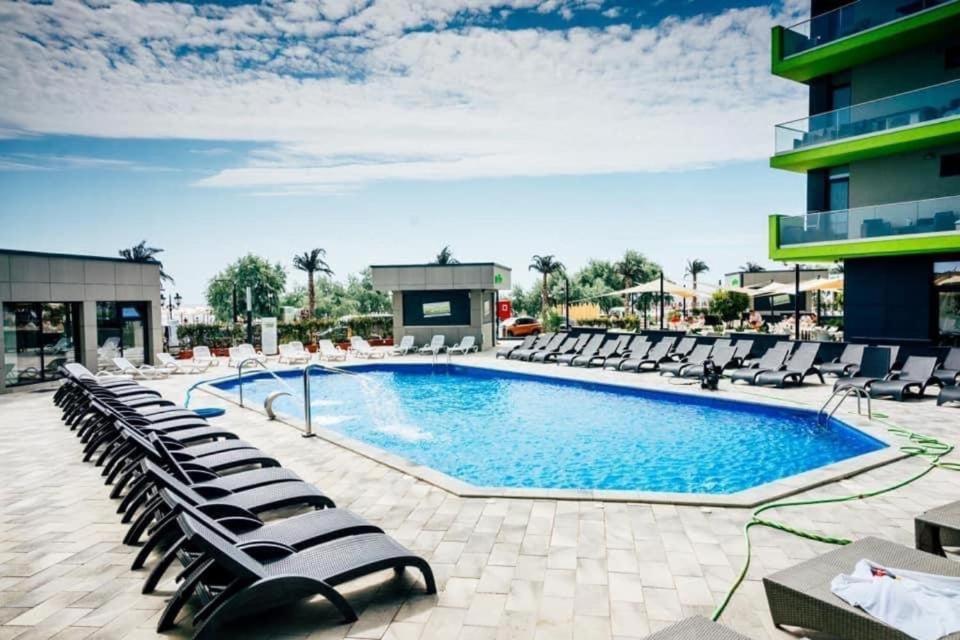 Michael By The Sea - Alezzi Beach Resort Năvodari 외부 사진
