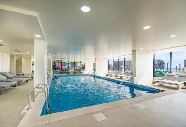 Michael By The Sea - Alezzi Beach Resort Năvodari 외부 사진