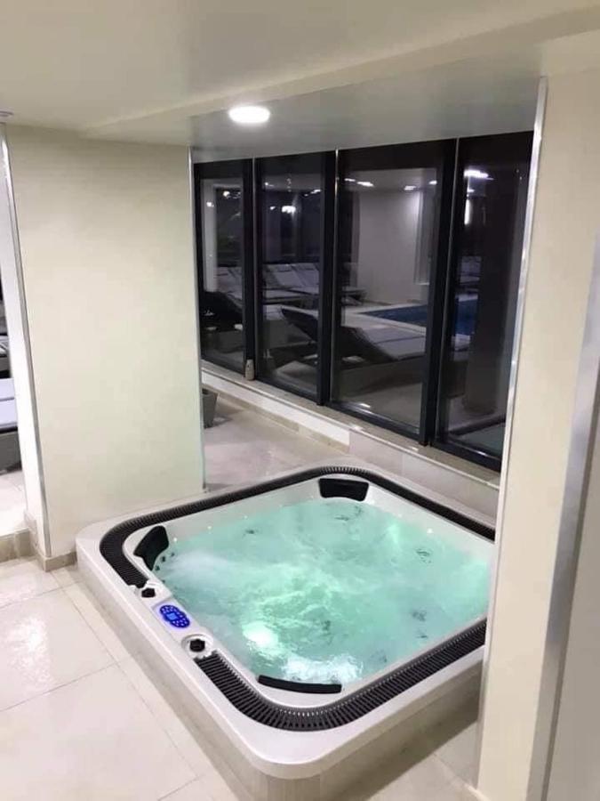 Michael By The Sea - Alezzi Beach Resort Năvodari 외부 사진